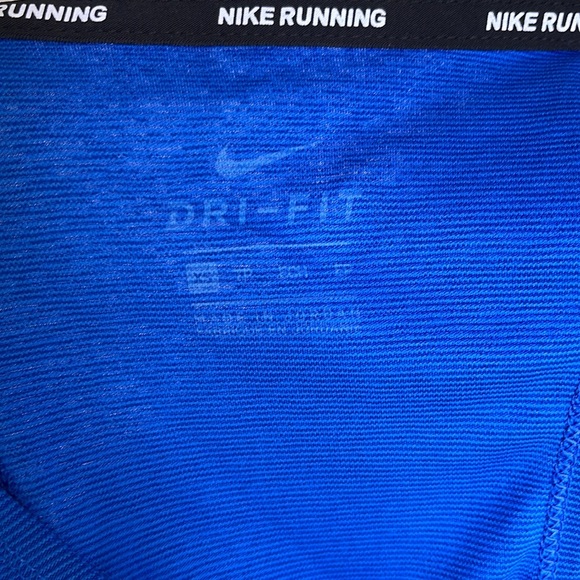 Nike Running Shirt Size X-Small Color Blue NWT - Picture 8 of 8
